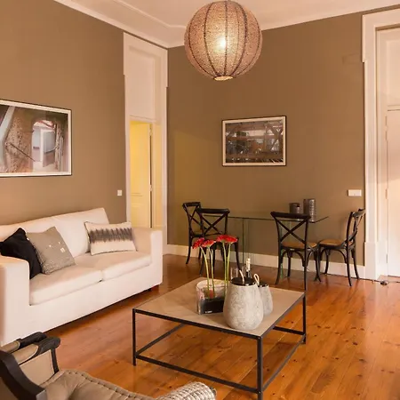 Apartman Stylish Centre In Cais Do Sodre, Lisbon, Near Nightlife & Metro, 1b - Ttl281