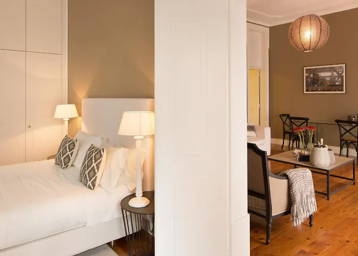公寓 Stylish Centre In Cais Do Sodre, Lisbon, Near Nightlife & Metro, 1b - Ttl281