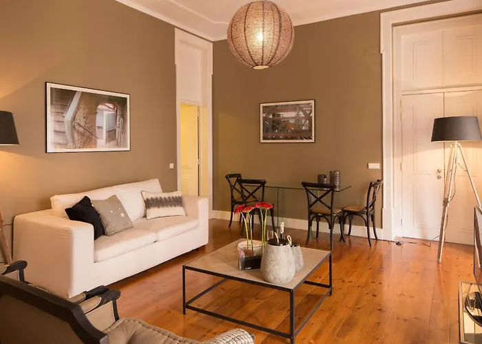 公寓 Stylish Centre In Cais Do Sodre, Lisbon, Near Nightlife & Metro, 1b - Ttl281