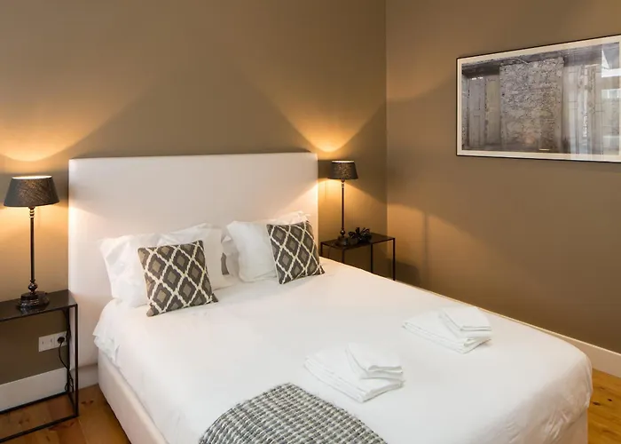 公寓 Stylish Centre In Cais Do Sodre, Lisbon, Near Nightlife & Metro, 1b - Ttl281
