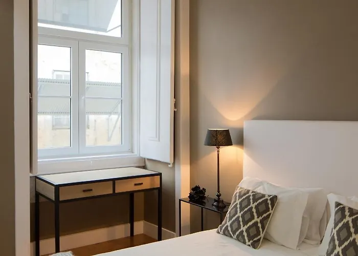 Stylish Centre In Cais Do Sodre, Lisbon, Near Nightlife & Metro, 1b - Ttl281
